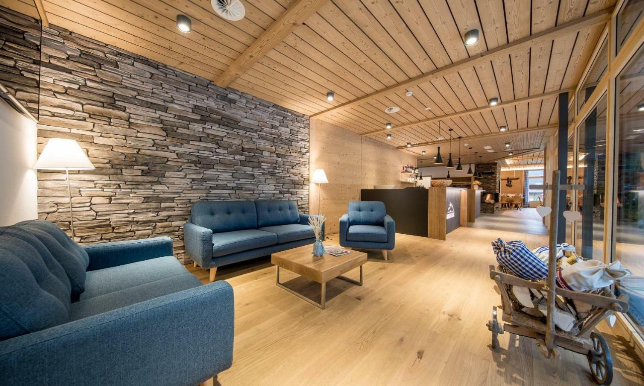 Gadmer Lodge - Dein Zuhause In Den Bergen Gadmen المظهر الخارجي الصورة